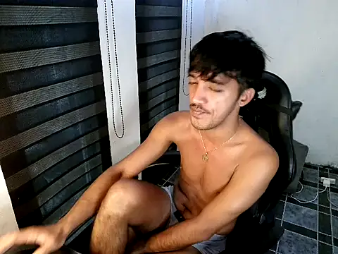 Spicy_RowyCam Webcam Show