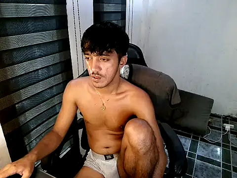 Spicy_RowyCam Pertunjukan Webcam