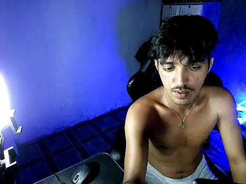 Spicy_RowyCam Pertunjukan Webcam