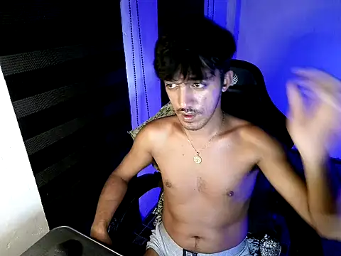 Spicy_RowyCam Pertunjukan Webcam