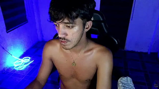 Spicy_RowyCam Pertunjukan Webcam
