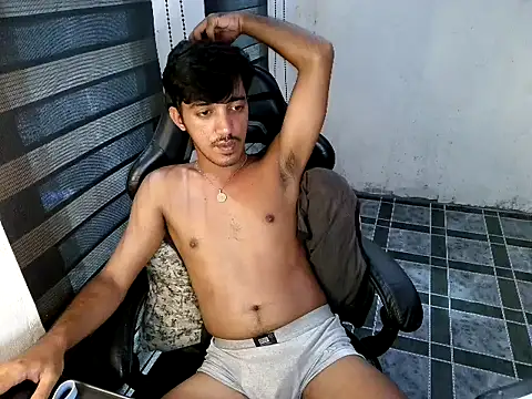 Spicy_RowyCam Pertunjukan Webcam
