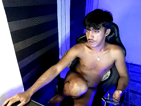 Spicy_RowyCam Pertunjukan Webcam
