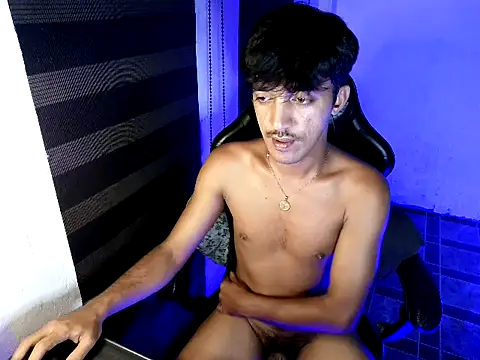 Spicy_RowyCam Pertunjukan Webcam
