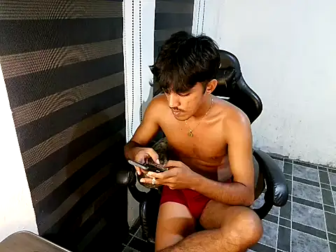 Spicy_RowyCam's Live XXX Chat