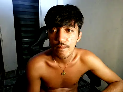 Spicy_RowyCam Pertunjukan Webcam