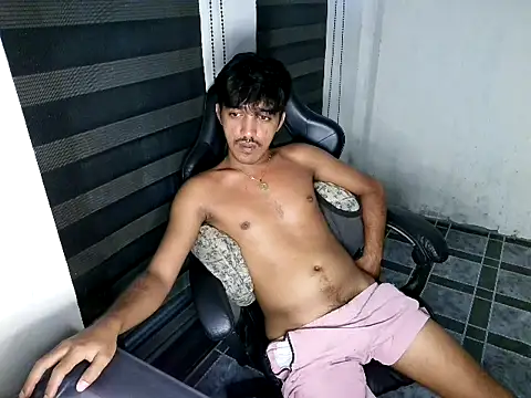 Spicy_RowyCam Pertunjukan Webcam