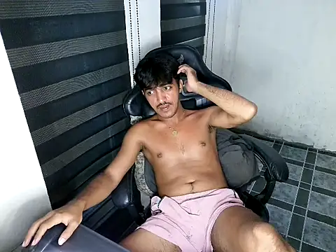 Spicy_RowyCam Pertunjukan Webcam