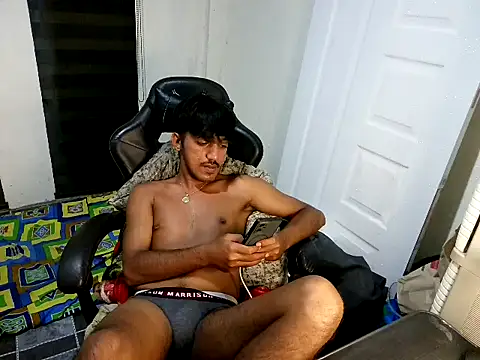 Spicy_RowyCam Pertunjukan Webcam