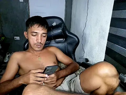 Spicy_RowyCam Pertunjukan Webcam
