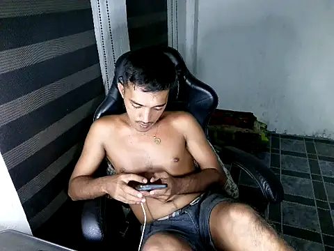 Show modela Spicy_RowyCam na web-kameri