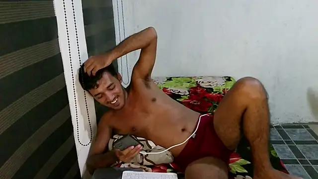 Spicy_RowyCam Pertunjukan Webcam