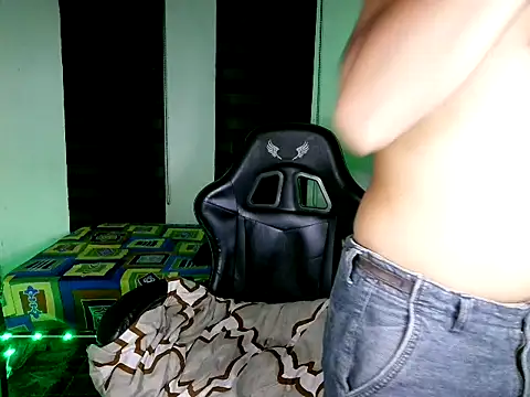 Spicy_RowyCam Pertunjukan Webcam