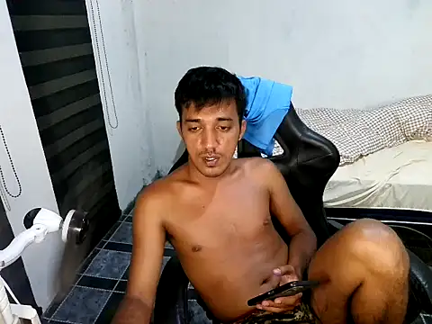 Spicy_RowyCam Pertunjukan Webcam