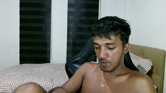 Spicy_RowyCam Pertunjukan Webcam