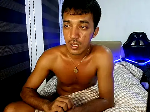 Spicy_RowyCam Pertunjukan Webcam