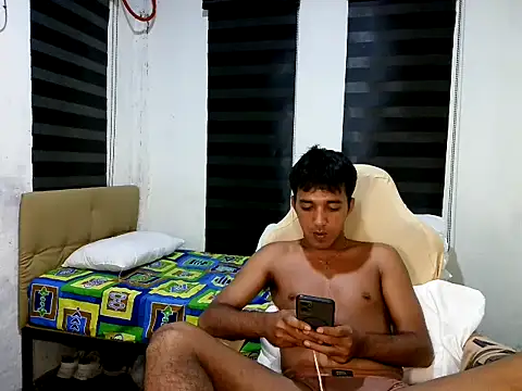 Spicy_RowyCam Pertunjukan Webcam