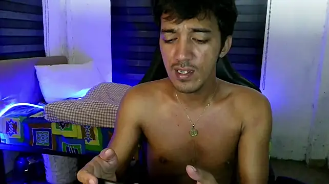 Spicy_RowyCam Pertunjukan Webcam