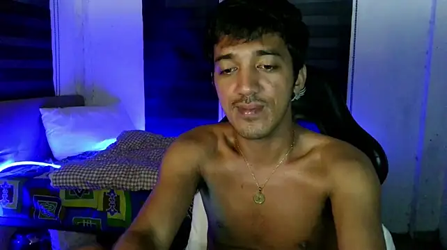 Spicy_RowyCam Pertunjukan Webcam