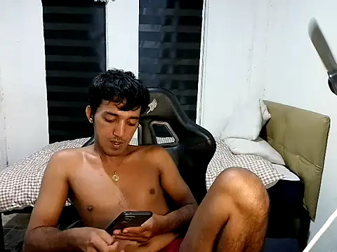 Spicy_RowyCam: απευθείας συνομιλία ΧΧΧ