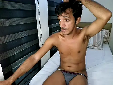 Rowy_Cam Pertunjukan Webcam