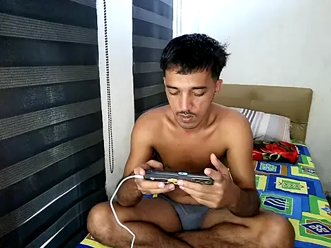 Rowy_Cam Pertunjukan Webcam