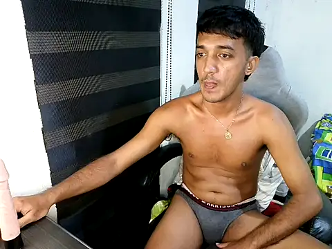 Rowy_Cam Pertunjukan Webcam