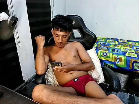 Rowy_Cam Pertunjukan Webcam