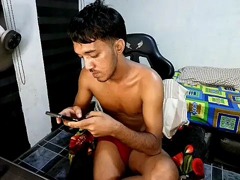 Rowy_Cam Pertunjukan Webcam