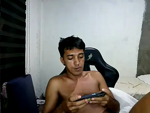 Rowy_Cam Webcamshow