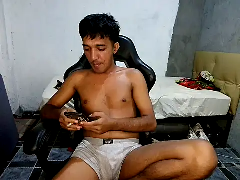 Rowy_Cam Pertunjukan Webcam