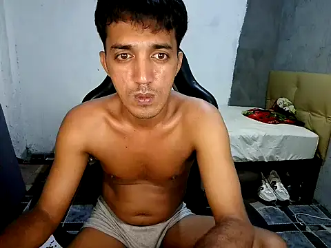 הופעת וובקאם של Rowy_Cam