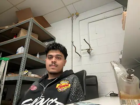 eightteendaddy webcam show
