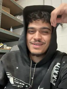eightteendaddy Show in webcam