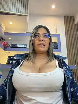Webkamerová show isabella_horney_