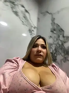 isabella_horney_ 网络视讯表演