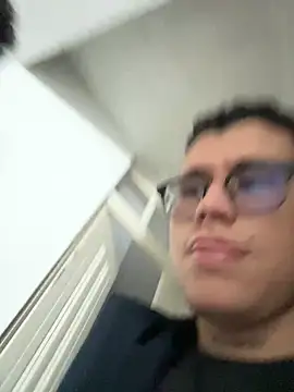Kurtxxx22n Webbikameraesitys