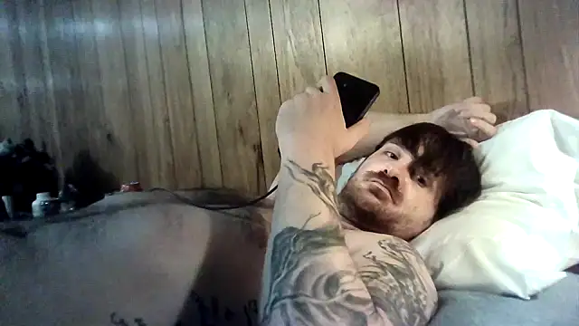 WyattL96's Webcam Show
