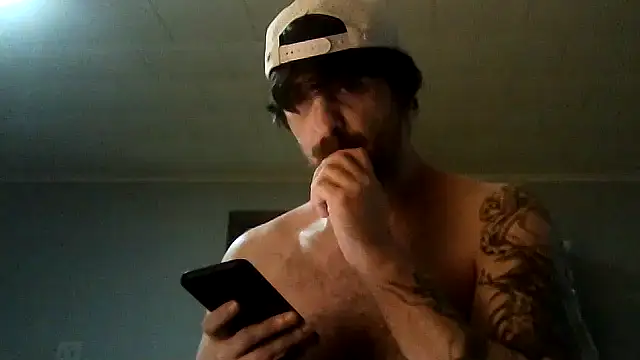 WyattL96's Webcam Show