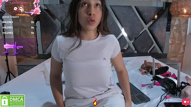Selene__Lopez_'s Live XXX Chat