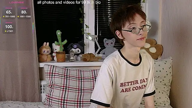 NextVibe_ Webcam show