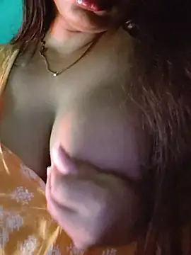 yoursexy_rumi Adlı Modelin Canlı XXX Sohbeti