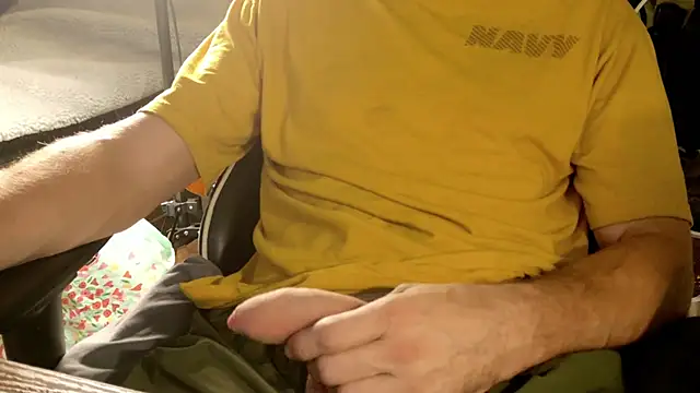 BrokenWithoutCare Webcamshow
