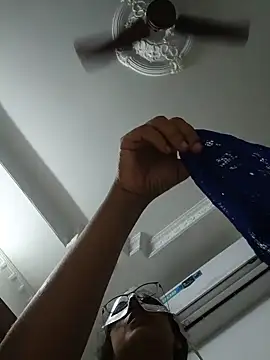 thanusi_2 Webcam-Show