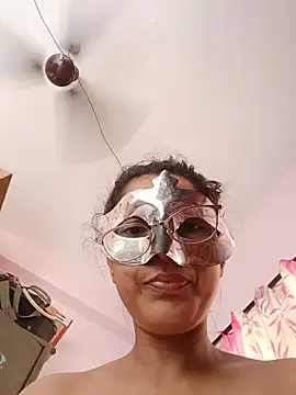 Show modela thanusi_2 na web-kameri