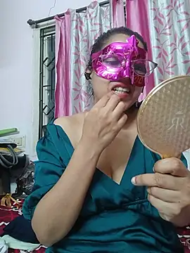 thanusi_2 ওয ়েবক্যাম শো