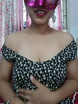 thanusi_2 Webcamshow