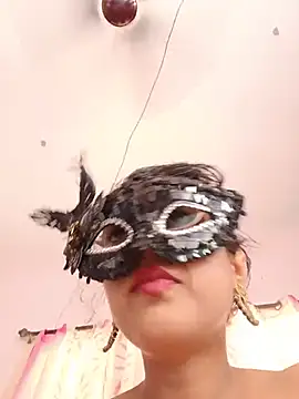 thanusi_2's Live XXX Chat