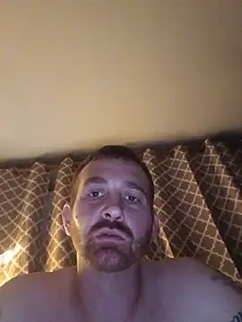 BreakableActivist70 Webcam Show