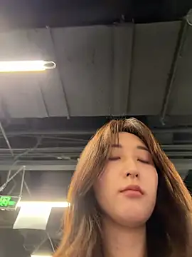 KK-328 Show in webcam